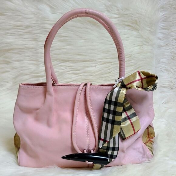 💯 Authentic  Burberry Handbag 🍀 - Picture 1 of 14
